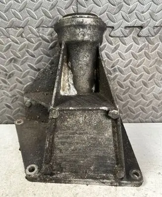 BMW X5 E53 Engine mounting bracket 7503120