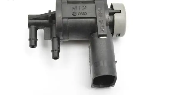 Audi A4 S4 B7 8E 8H Turbo solenoid valve 1K0906283A