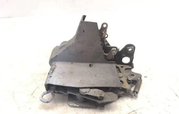 Mercedes-Benz W123 Front door lock 1237230408