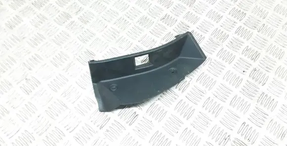 Subaru Outback Rear/tail light trim molding 2XL946093
