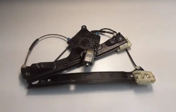 MG MG5 II Front door window regulator with motor 10760957