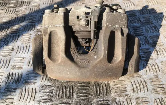 Mercedes-Benz SLK R172 Front brake caliper