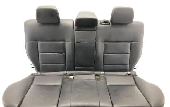 Mercedes-Benz E W212 Second row seats 