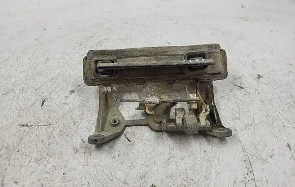 Audi A6 S6 C4 4A Tailgate/trunk/boot exterior handle 