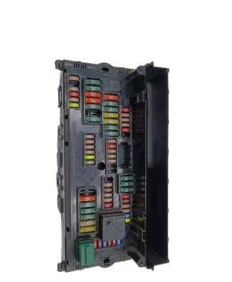 BMW 5 F10 F11 Fuse module 923442101 2301110147