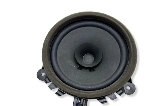 Volvo V70 Front door speaker 30657444