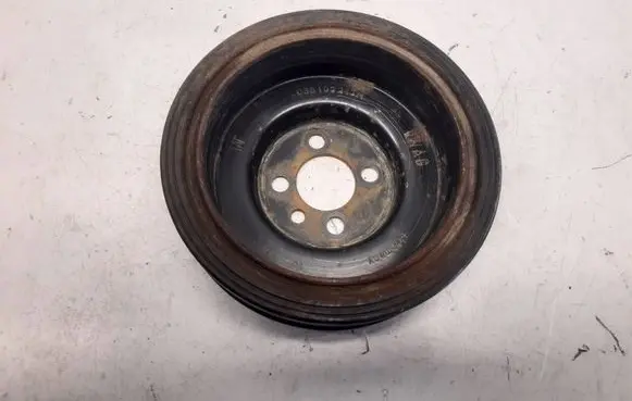 Volkswagen Golf VI Crankshaft pulley 038105243M