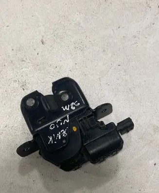 Renault Scenic I Tailgate window lock/catch/latch 8200000894