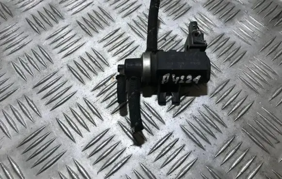 Skoda Octavia Mk1 (1U) Turbo solenoid valve 1h0906627 72190320