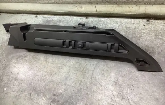 Skoda Superb B8 (3V) Parcel shelf load cover mount bracket 3V9867762