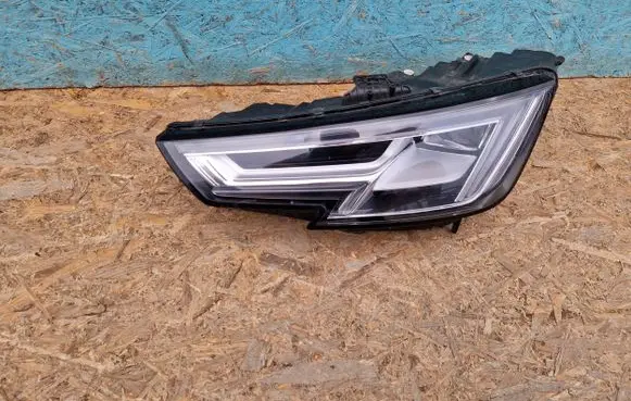 Audi A4 S4 B9 Headlight/headlamp 8W0941033