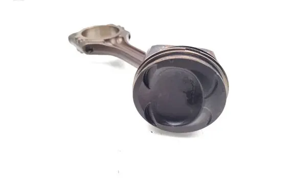Volkswagen Jetta VI Piston with connecting rod CAVA