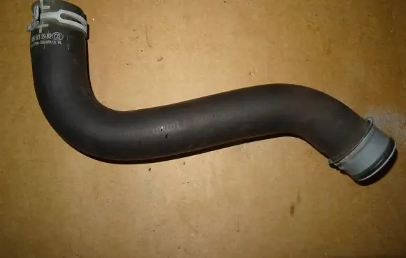 Mercedes-Benz Sprinter W906 Engine coolant pipe/hose A9065012982
