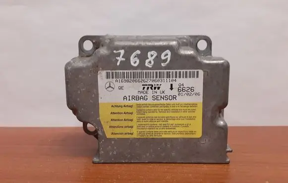 Mercedes-Benz A W169 Airbag control unit/module 7689 A1698206626