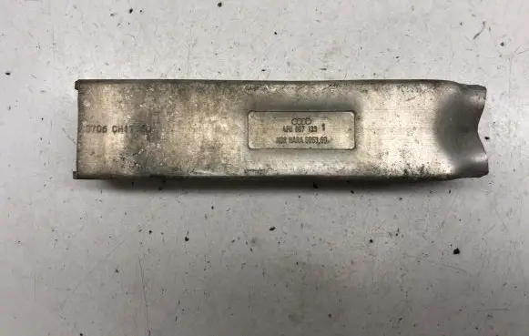 Audi A6 S6 C6 4F Front bumper shock/impact absorber 4F0807133