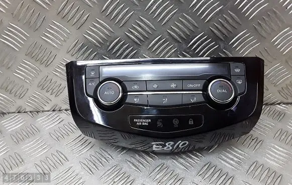 Nissan Qashqai Climate control unit 275004ea1a