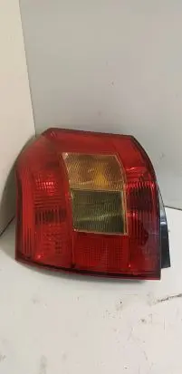 Toyota Corolla E120 E130 Rear/tail lights E110459