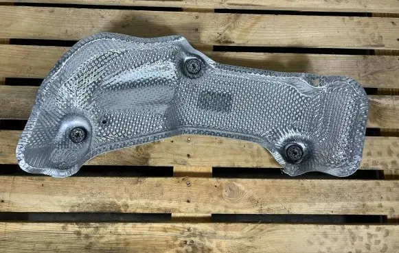 Exhaust heat shield