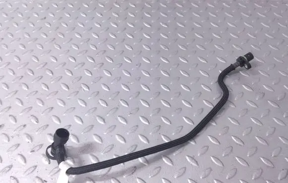 BMW X1 F48 F49 Vacuum line/pipe/hose 8637970