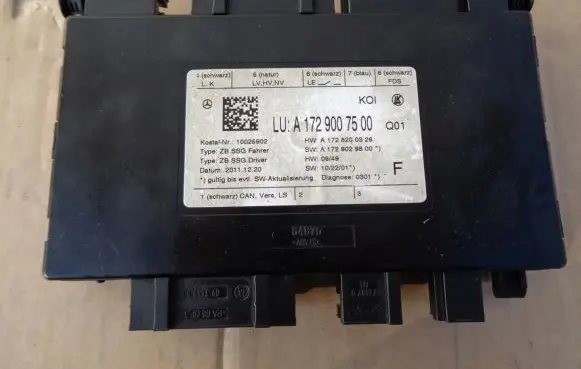 Mercedes-Benz C W204 Seat control module A1729007500