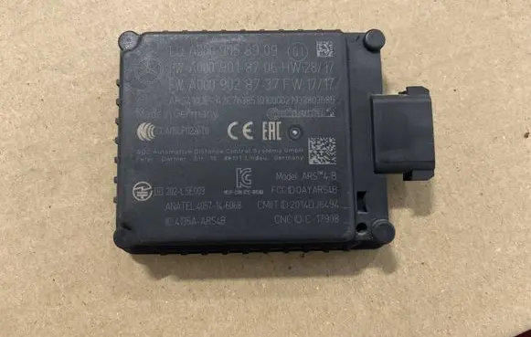 Mercedes-Benz E W213 Distronic sensor radar A0009058909 0009058909