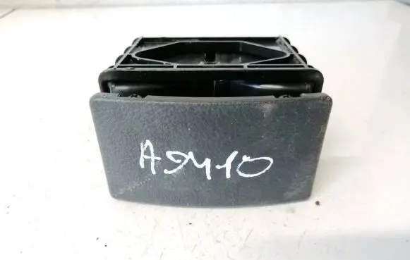 Nissan X-Trail T30 Cup holder 96965eq000