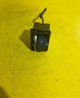 Audi A4 S4 B8 8K Tailgate/trunk/boot open switch RZ5R7P1K11