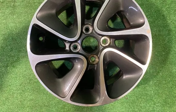 Hyundai i10 R14 alloy rim 52910-B9500