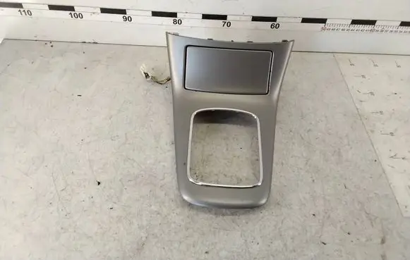 Toyota Avensis T250 Ashtray (front) 8528