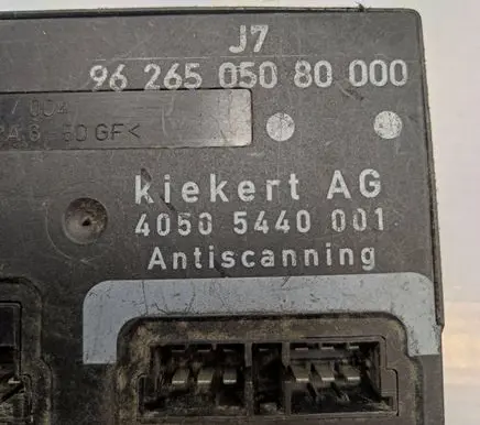 Peugeot 406 Comfort/convenience module 9626505080 40505440001 11SC8D0100