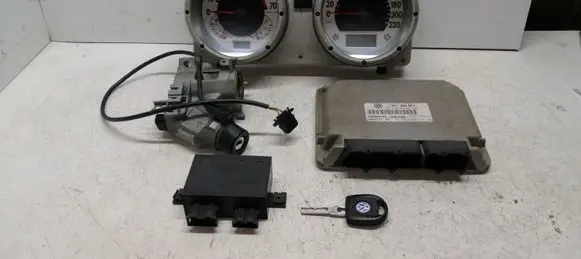 Engine ECU kit and lock set
