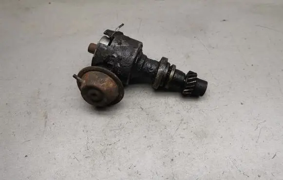 Audi 80 90 B2 Spark distributor 0237020103 026905206