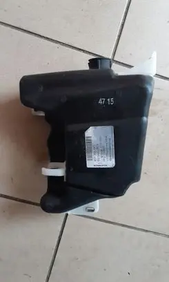 Audi R8 42 Windshield washer fluid reservoir/tank 4S1955449A
