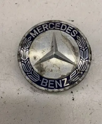 Mercedes-Benz E W212 Original wheel cap A1714000025