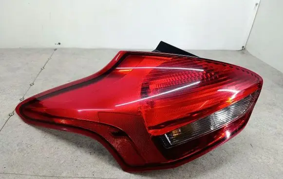 Ford Focus Rear/tail lights F1EB13405GH