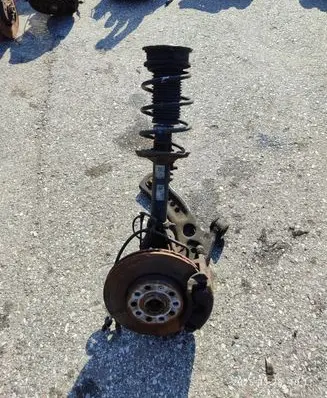 Volkswagen Caddy Front wheel hub spindle knuckle 5q3412014j
