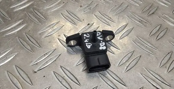 Toyota Avensis T250 Vacuum valve 8942120190