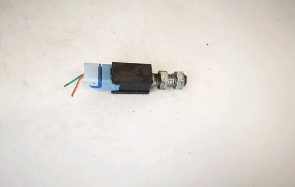 Subaru Impreza III Brake pedal sensor switch
