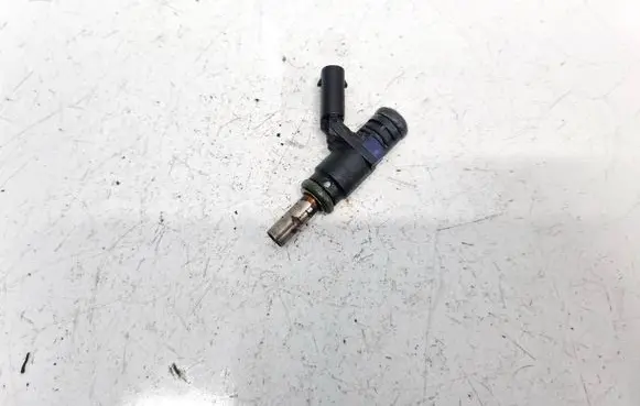 Mercedes-Benz A W169 Fuel injector A0000788749