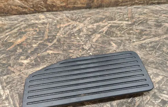 Ford Fusion II Foot rest pad/dead pedal HS73F12033ACW