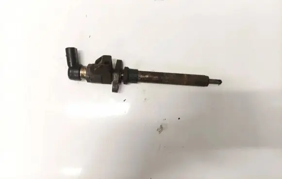 Ford Mondeo Mk III Fuel injector 9657144589