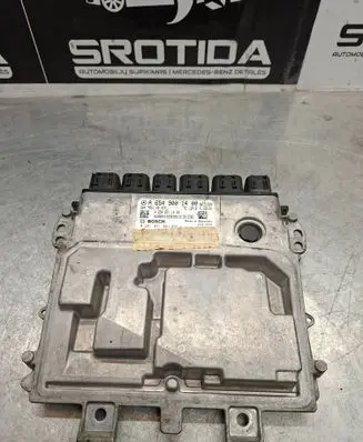 Mercedes-Benz E W213 Engine control unit/module A6549001400 0281031884