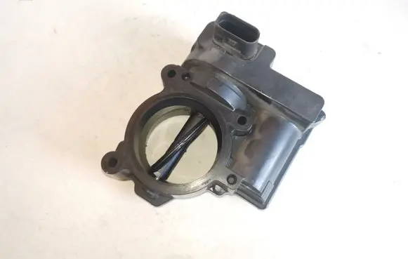 Volkswagen Touran I Throttle valve 03C128063A