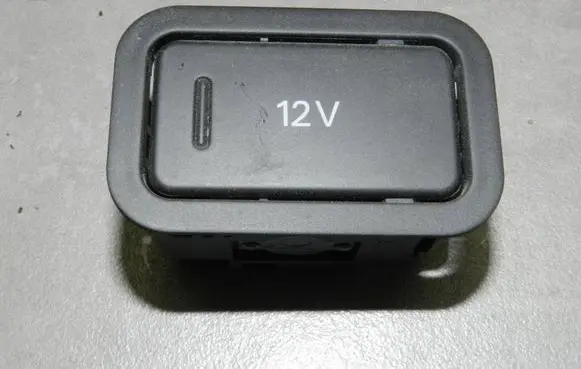Volkswagen Phaeton Cigarette lighter 925071A
