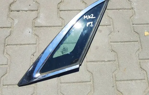 Lincoln MKZ II Front triangle window/glass 