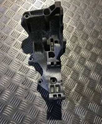 Audi A4 S4 B7 8E 8H Generator/alternator bracket 03G903143G