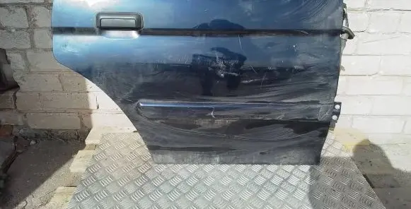 Mitsubishi Pajero Sport I Rear door