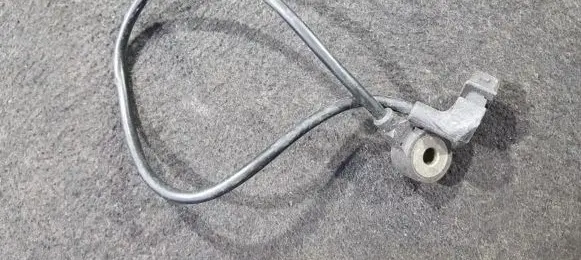 Opel Calibra Detonation knock sensor 90528671 5WK96081