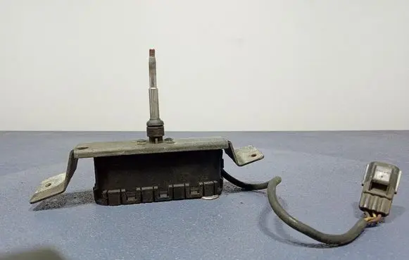 Volvo S60 Front wiper linkage and motor 8620959