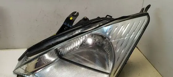 Ford Focus Headlight/headlamp XS4X13006